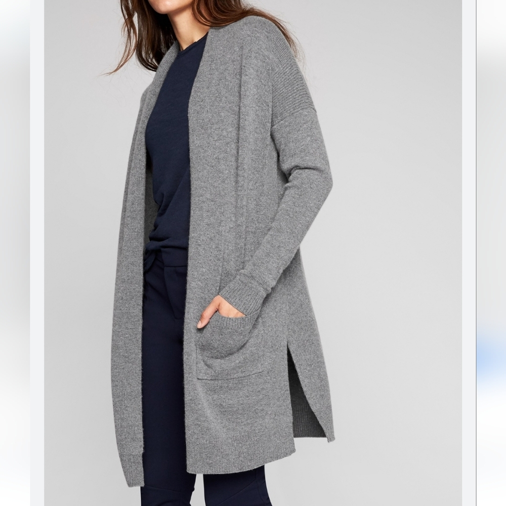Athleta wool cashmerespirit wrap, XS